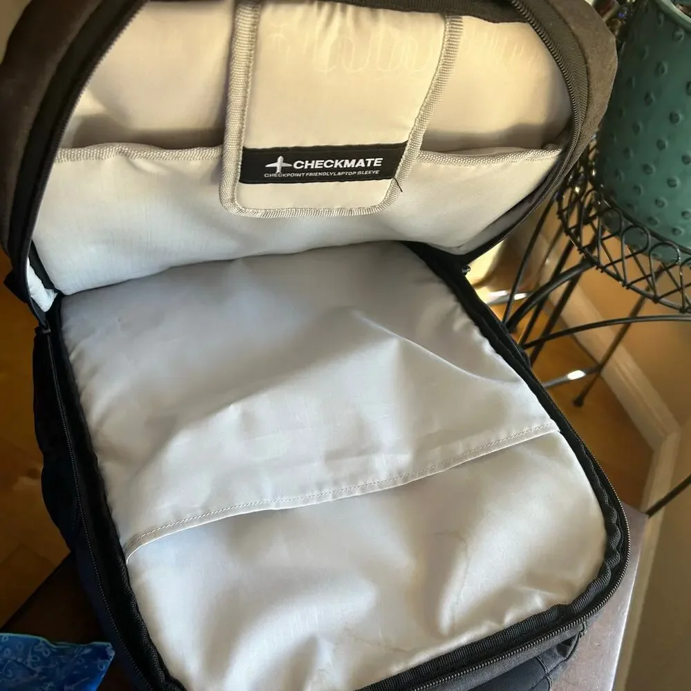 elleven Rutter TSA 17" Computer Backpack - Black - Picture 10 of 13